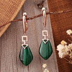 Vergoldete Silberohrringe hängend